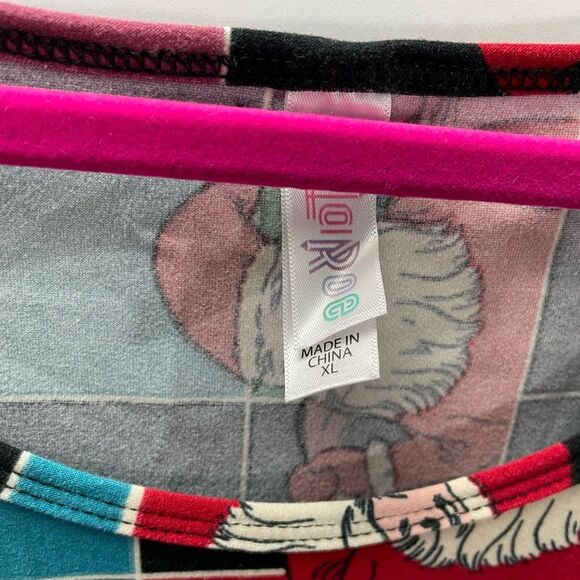 Retired LuLaRoe Christmas Classic Tee – Womens Size XL - Picture 2 of 5